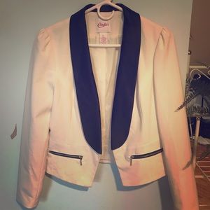 Tuxedo blazer